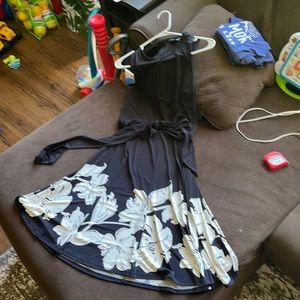 Gorgeous black and white floral Ralph Lauren dress